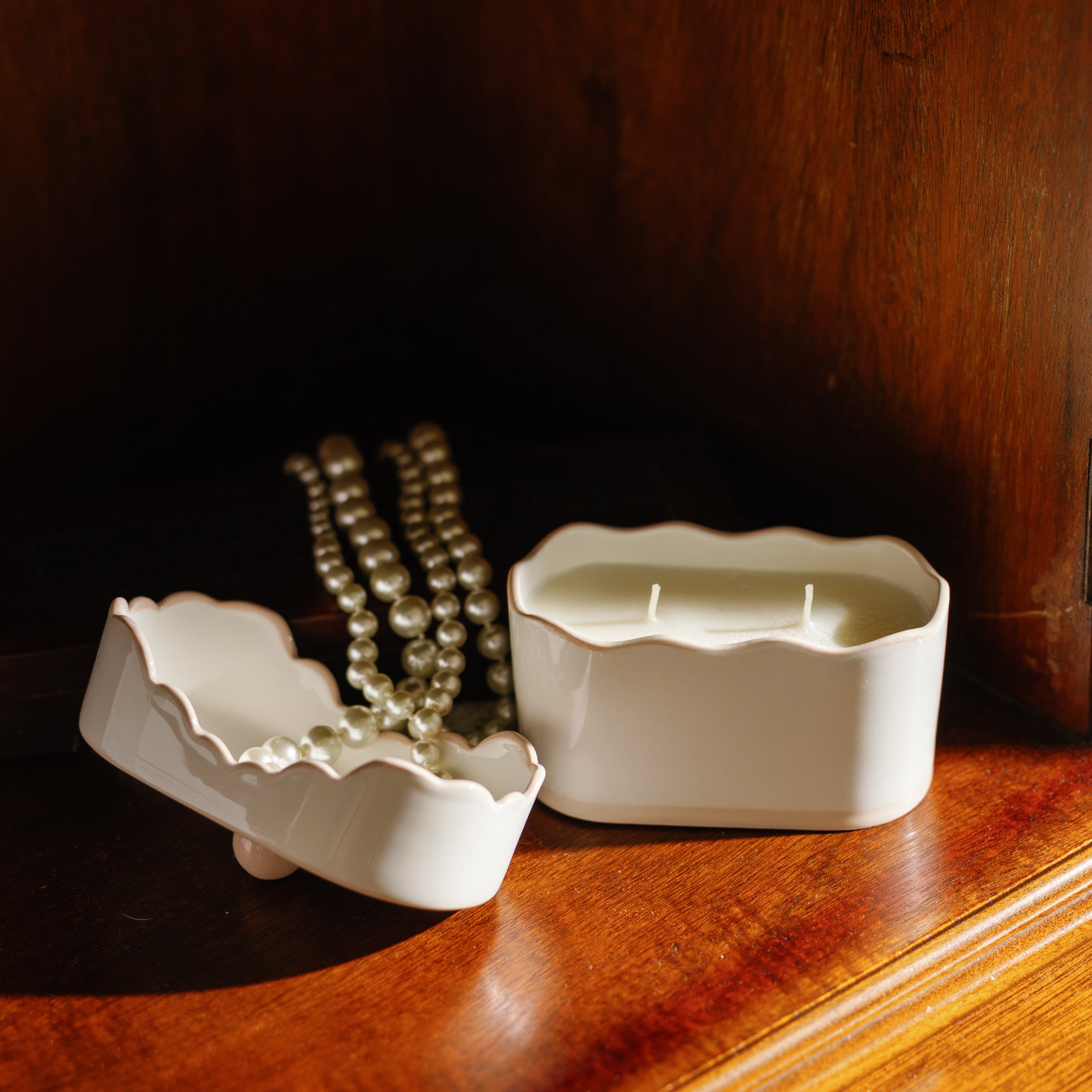 Cherie 5.5-oz Soy Wax Ceramic Candle, Yuzu Woods